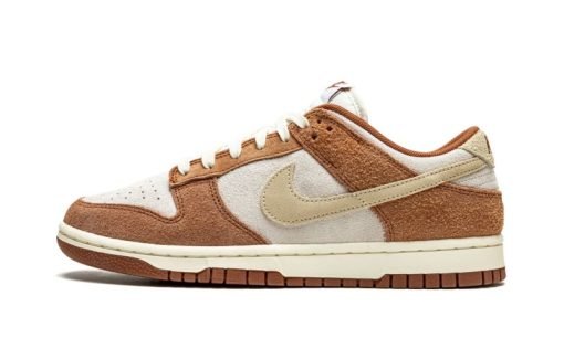 Dunk Low PRM Medium Curry